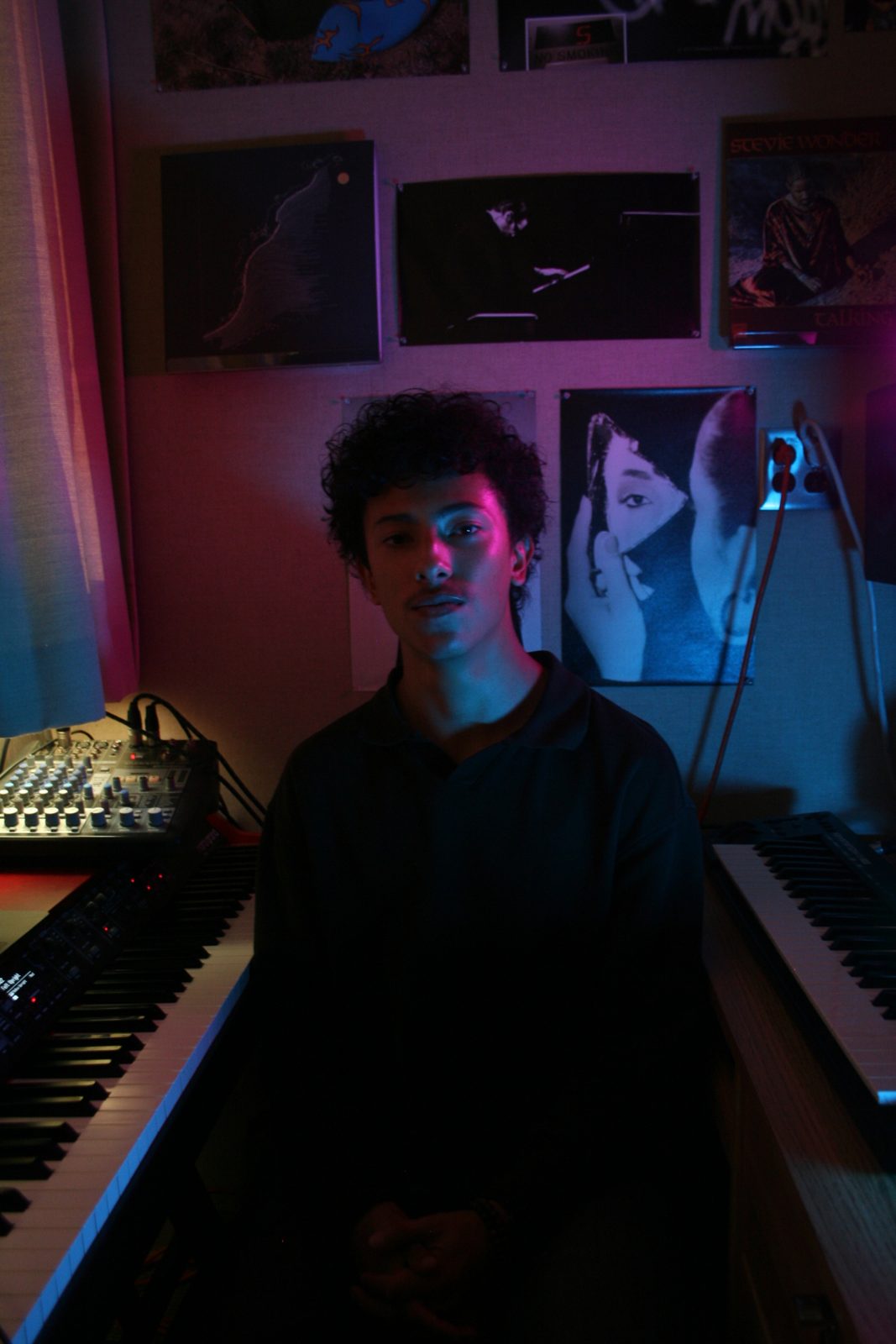 Nahoa Life in his studio